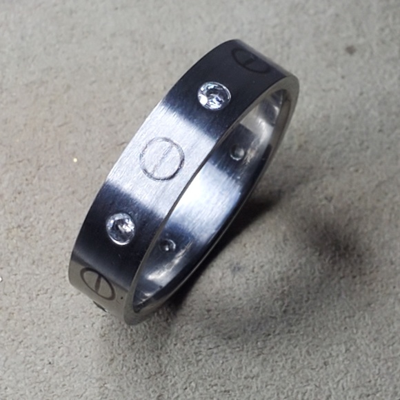 LaTorreDesigns Other - NEW Men's Stainless Steel Ring with Cubic Zirconia